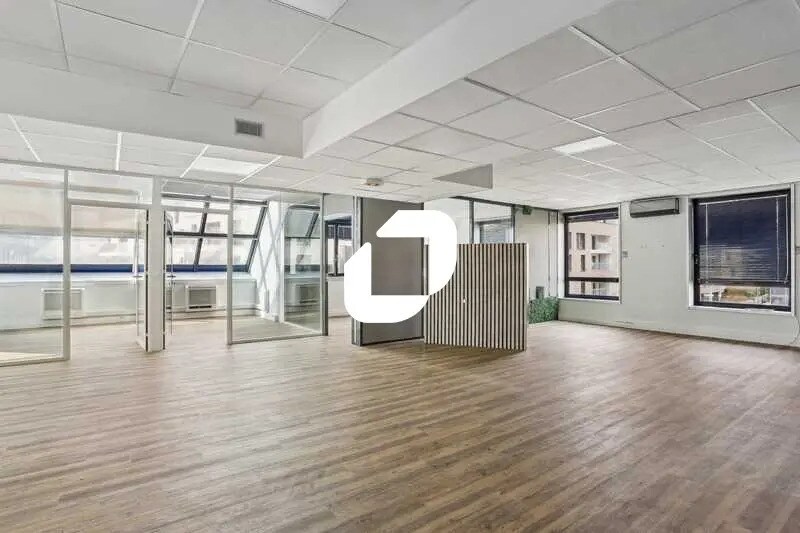 2-10 Rue De La Renaissance, Antony for lease Interior Photo- Image 1 of 33