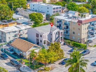 Plus de détails pour 569 SW 4th St, Miami, FL - Multi-résidentiel à vendre
