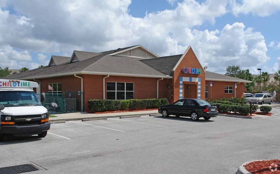 1500 Swanson Dr, Oviedo, FL à vendre - Photo du bâtiment - Image 2 de 3