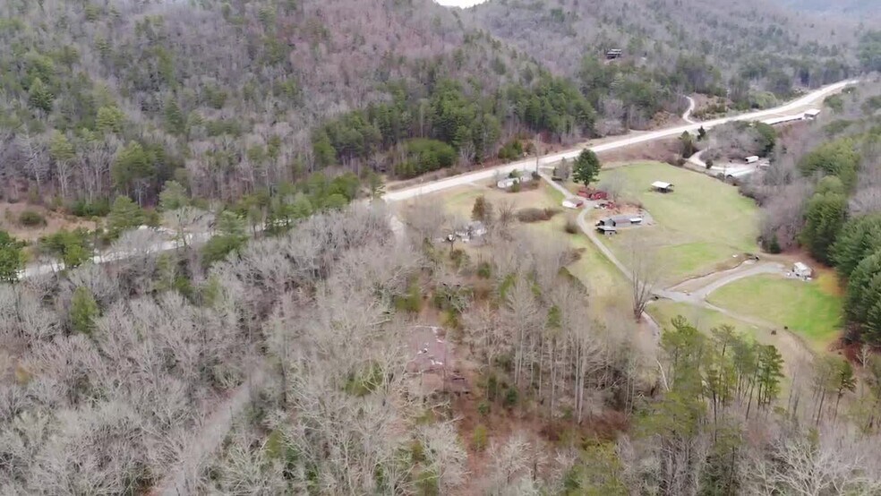 29 Acorn Creek Rd, Clayton, GA à vendre - Vidéo sur l’inscription commerciale - Image 2 de 18