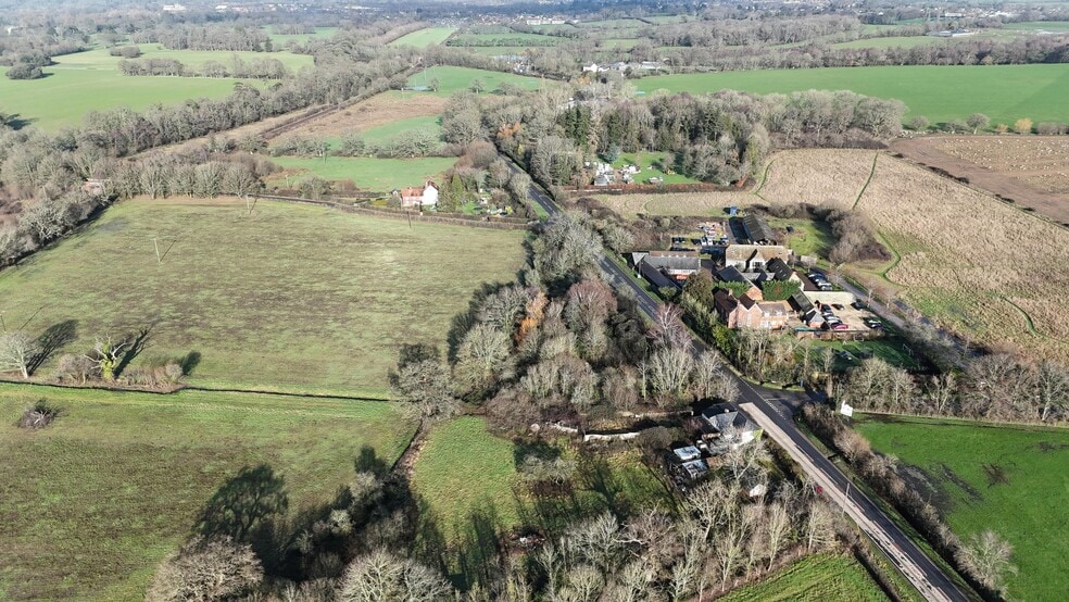 Land in Southampton Rd, Romsey for lease - Aerial - Image 3 of 8
