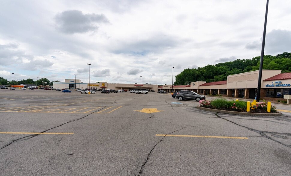 2480 US Highway 41 N, Henderson, KY à louer - Photo du bâtiment - Image 2 de 8