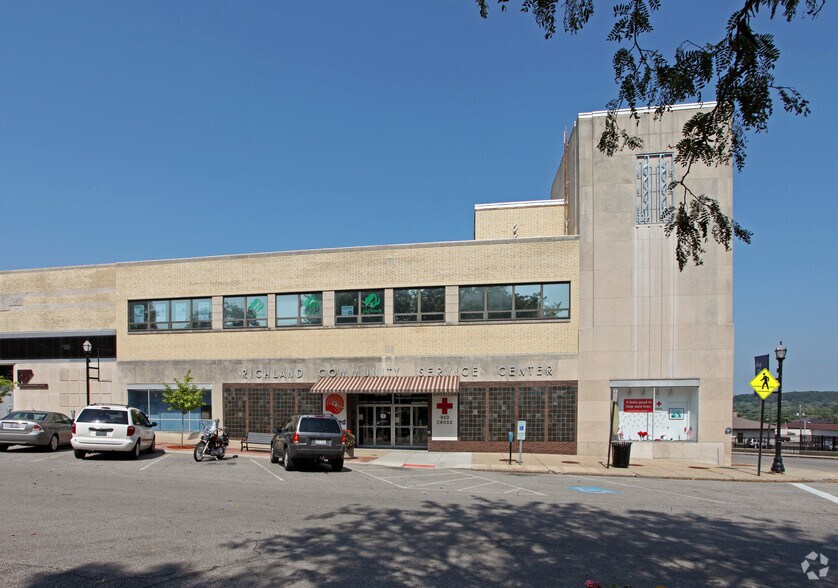 35 N Park St, Mansfield, OH à vendre - Photo du bâtiment - Image 2 de 45