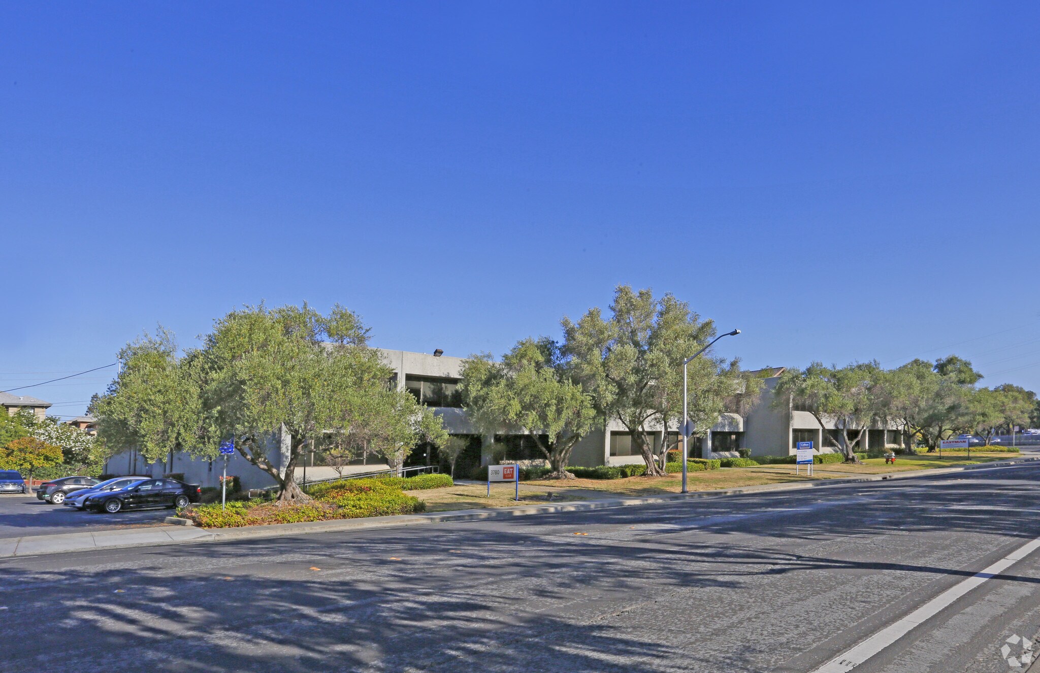 3772-3788 Fabian Way, Palo Alto, CA for lease Primary Photo- Image 1 of 8
