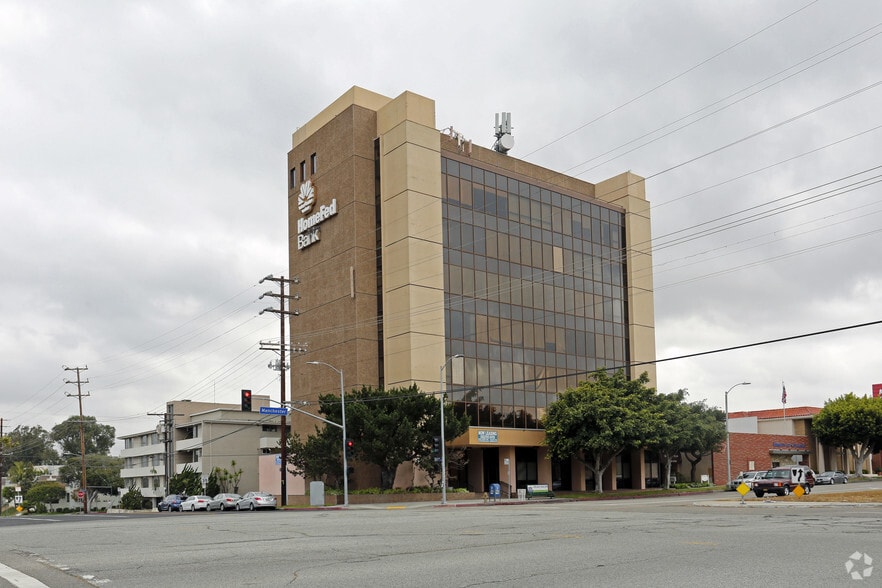 8055 W Manchester Ave, Playa del Rey, CA for lease - Building Photo - Image 3 of 11