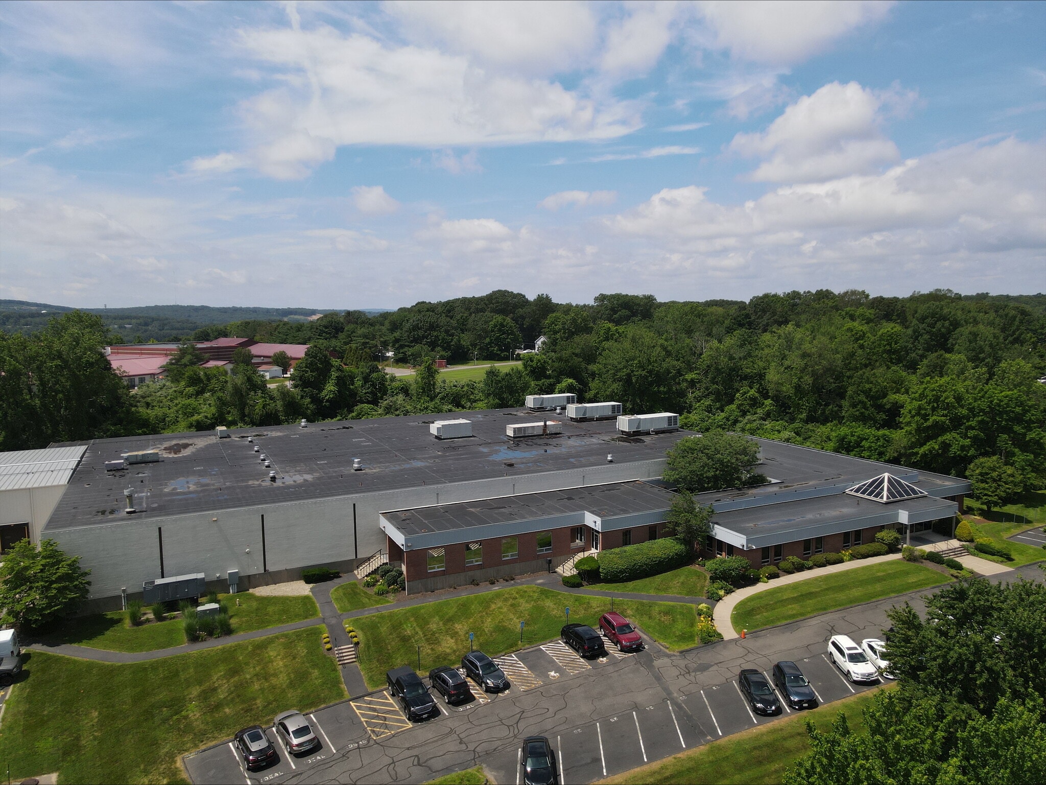 64 Avenue Of Industry, Waterbury, CT for sale Primary Photo- Image 1 of 39