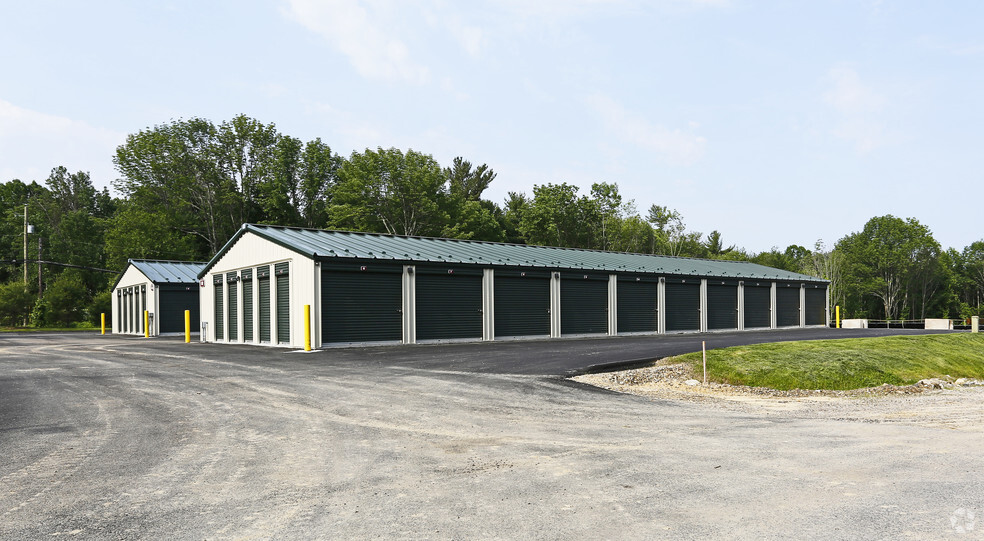 230 Rockingham Rd, Derry, NH for lease - Building Photo - Image 2 of 15