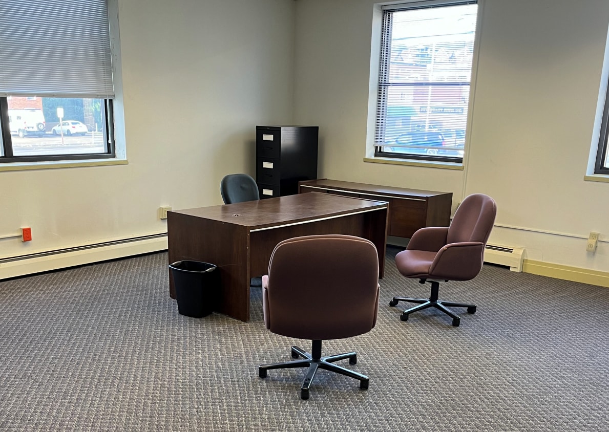 207 Allegheny St, Tarentum, PA for lease Interior Photo- Image 1 of 1