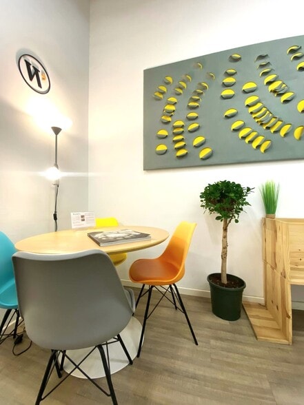 Paseo Santa María de la Cabeza, 42, Madrid, Madrid à louer - Photo du bâtiment - Image 3 de 7