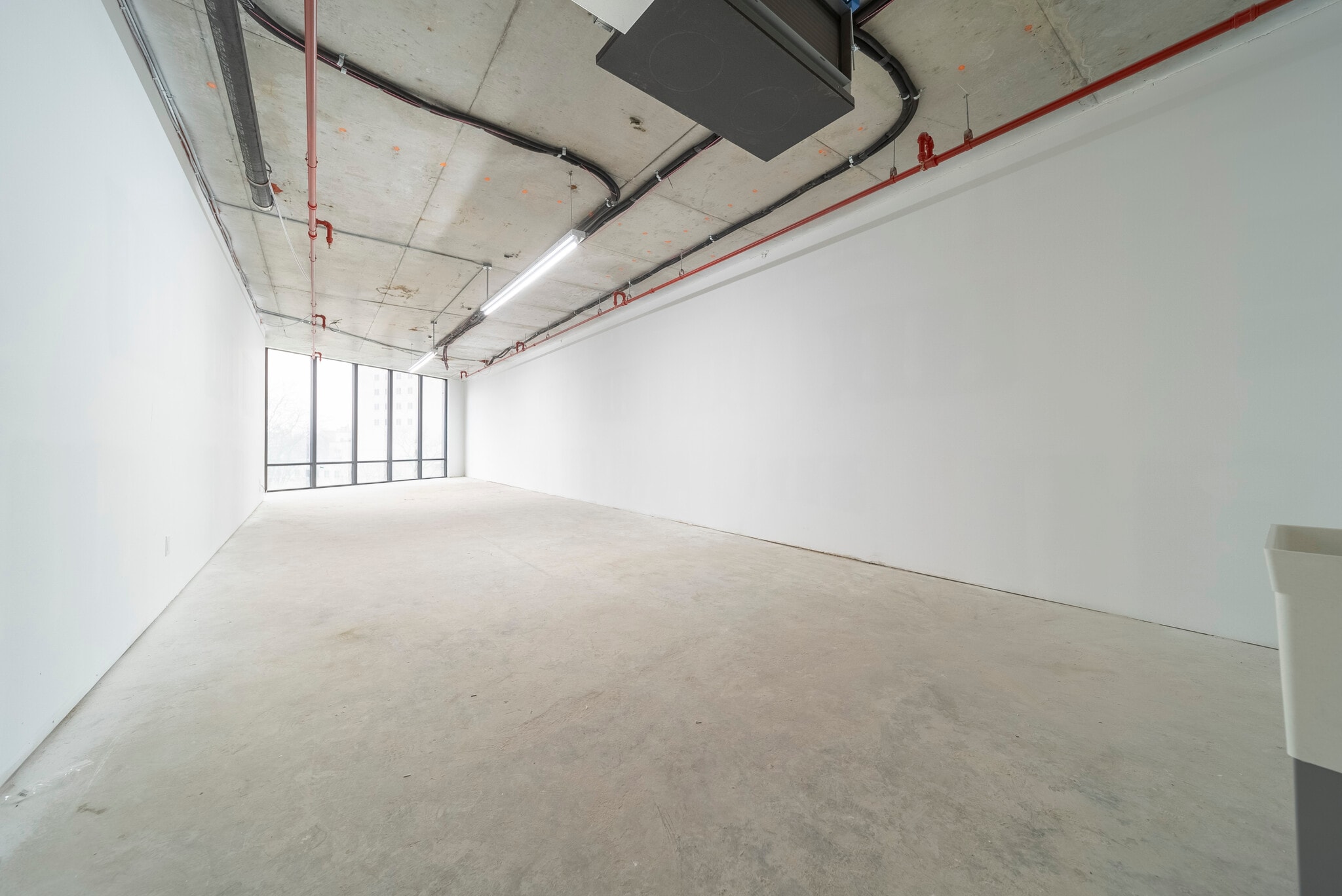 124-28 Queens Blvd, Kew Gardens, NY à louer Photo du bâtiment- Image 1 de 4