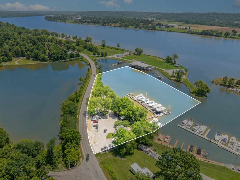 15596 State Rd 156, Florence, IN à vendre - Photo du bâtiment - Image 1 de 1