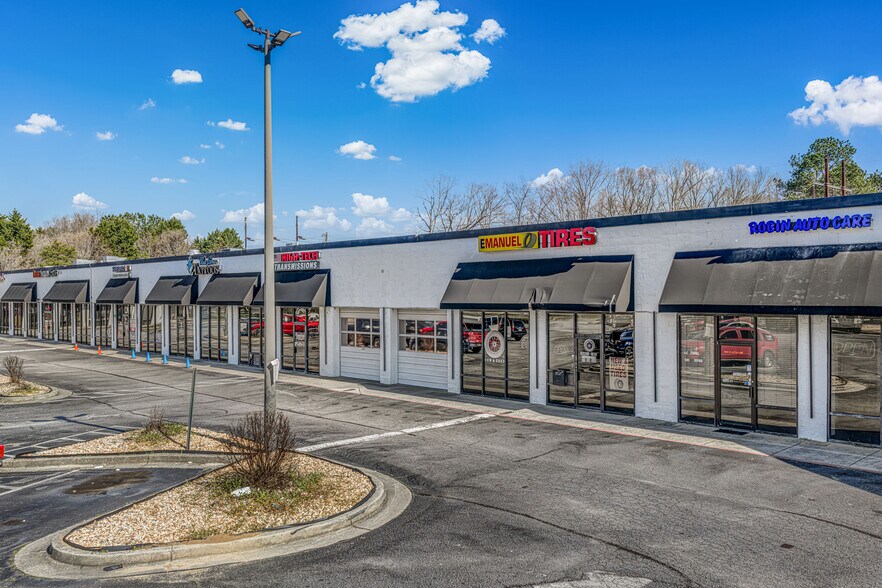 2944 Rosebud Rd, Loganville, GA à louer - Photo du bâtiment - Image 2 de 10