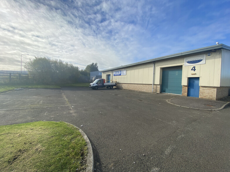 4A Inchmuir Rd, Bathgate for lease - Building Photo - Image 1 of 1