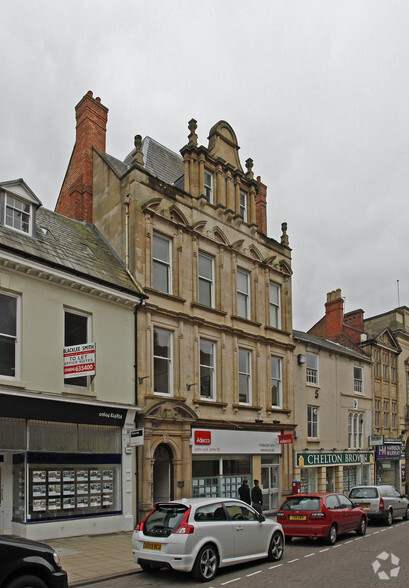 George Row, Northampton à louer - Photo du bâtiment - Image 3 de 4