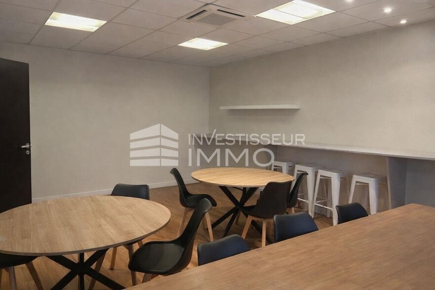 Flex dans Villeneuve-la-Garenne à louer - Photo intérieure - Image 3 de 8