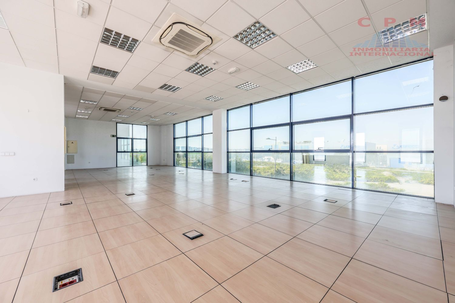 Office in Getafe, Madrid for sale Interior Photo- Image 1 of 3