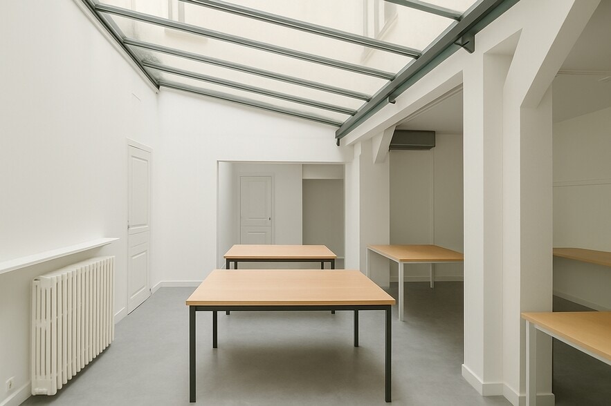 Office in Paris for lease - Building Photo - Image 1 of 6