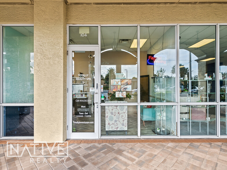 1201 NE 26th St, Wilton Manors, FL for lease - Building Photo - Image 1 of 14