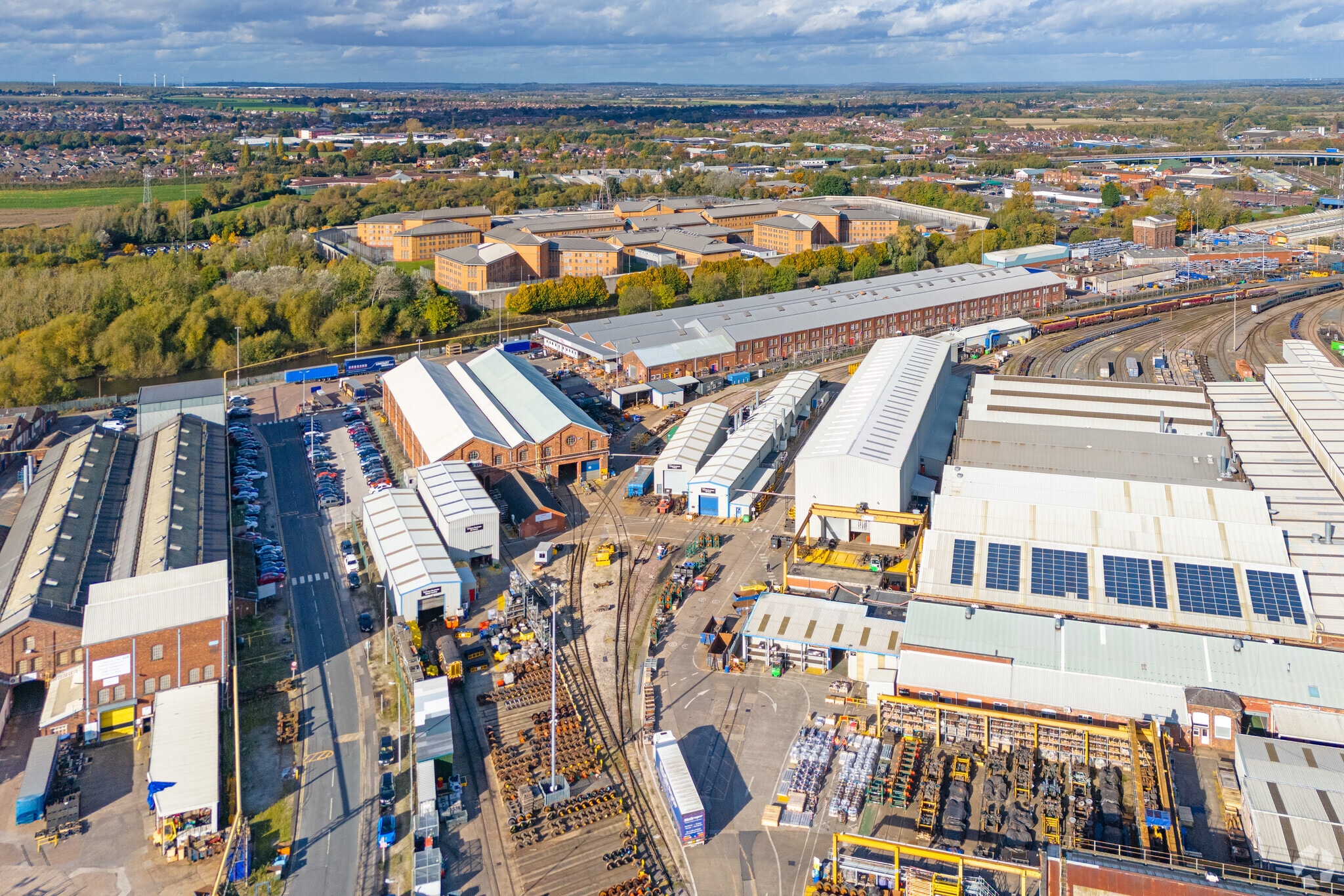 North Bridge Rd, Doncaster for lease Primary Photo- Image 1 of 3