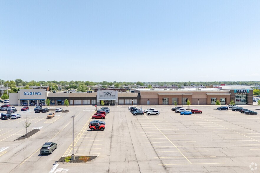 3040-3056 Sheridan Dr, Amherst, NY for lease - Building Photo - Image 3 of 10