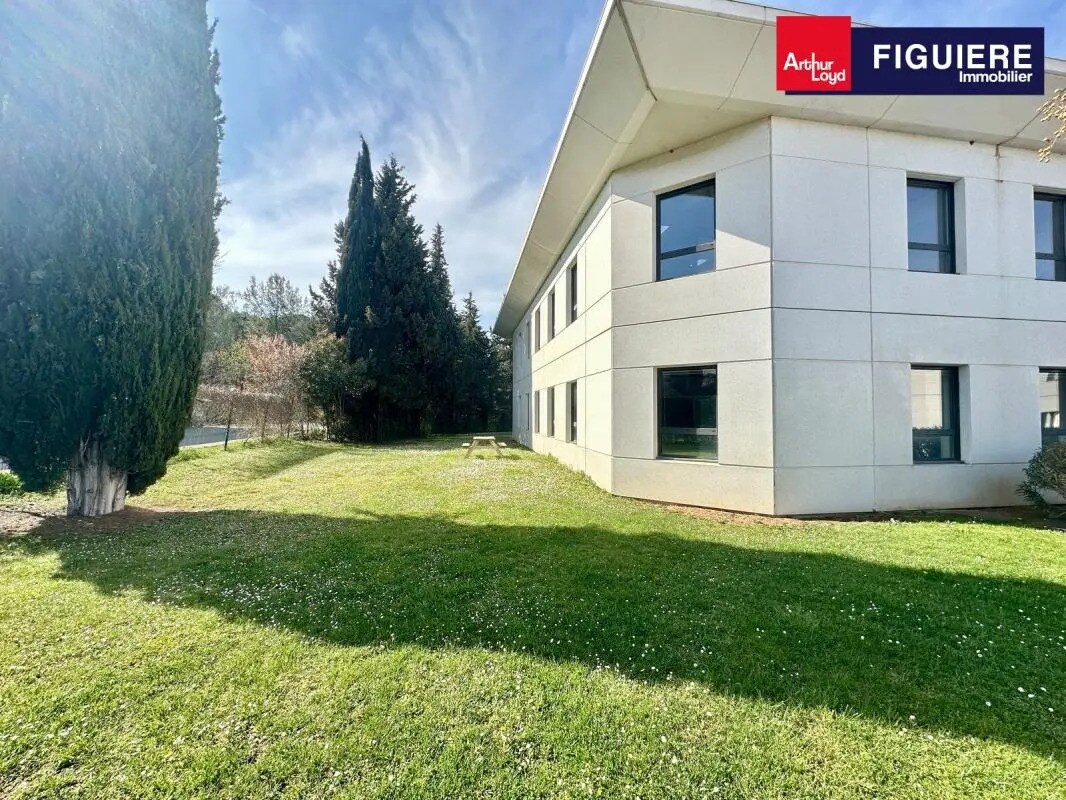 Office in Meyreuil for lease Building Photo- Image 1 of 16