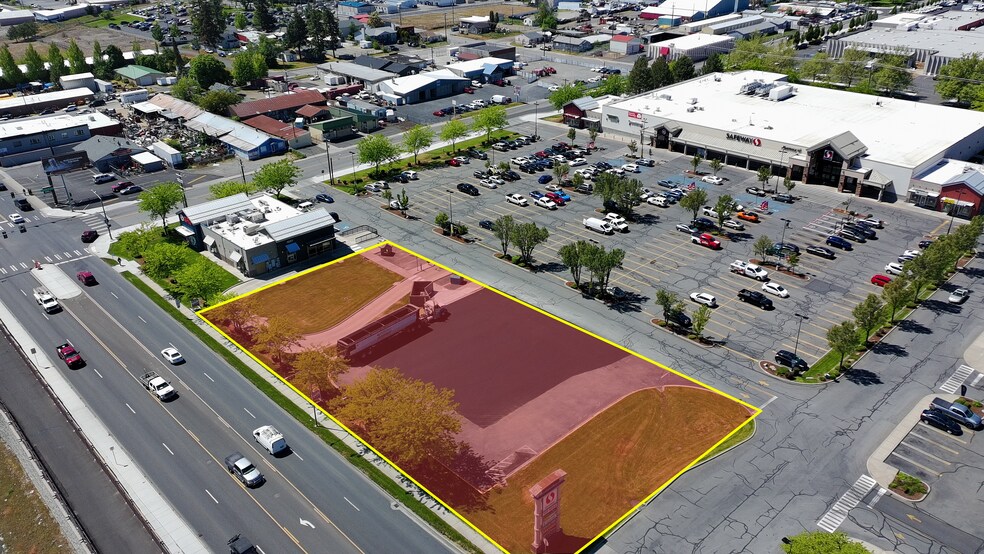 3909 N Market St, Spokane, WA for lease - Building Photo - Image 3 of 3