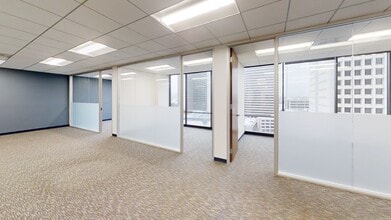 1970 Broadway, Oakland, CA for lease Building Photo- Image 1 of 3