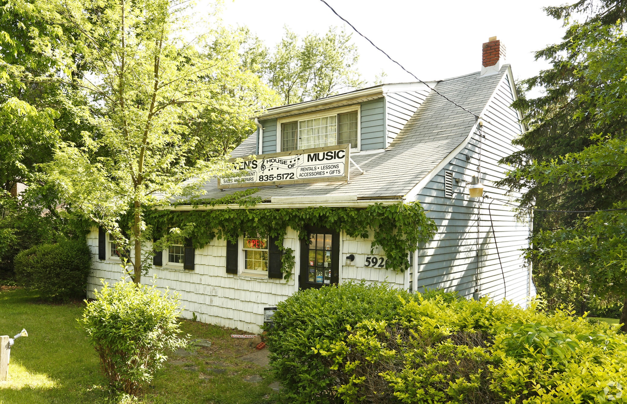 5920 Library Rd, Bethel Park, PA for lease Primary Photo- Image 1 of 7