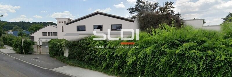 Flex in Brignais for lease - Building Photo - Image 1 of 3