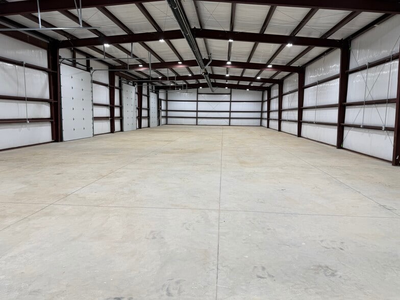 15 6th st, Edmond, OK for lease - Building Photo - Image 2 of 4
