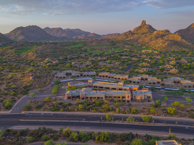 10045 E Dynamite Blvd, Scottsdale, AZ à louer - Photo du b timent - Image 1 de 6