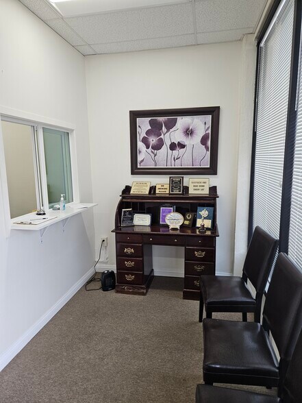 445-475 N Lake Ave, Pasadena, CA à louer - Hall d’entrée - Image 3 de 16