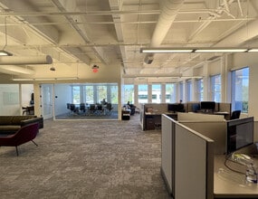 3130 Wilshire Blvd, Santa Monica, CA for lease Interior Photo- Image 2 of 9