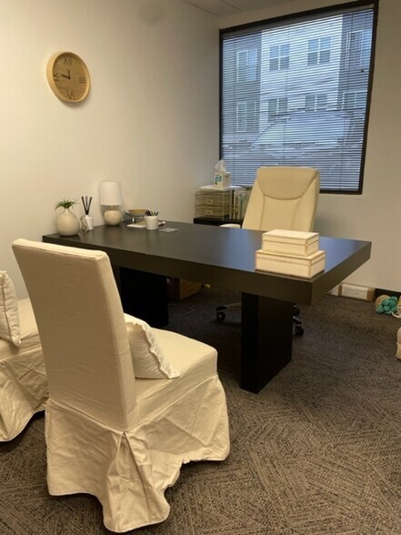 55 Music Square E, Nashville, TN à louer - Photo intérieure - Image 3 de 9