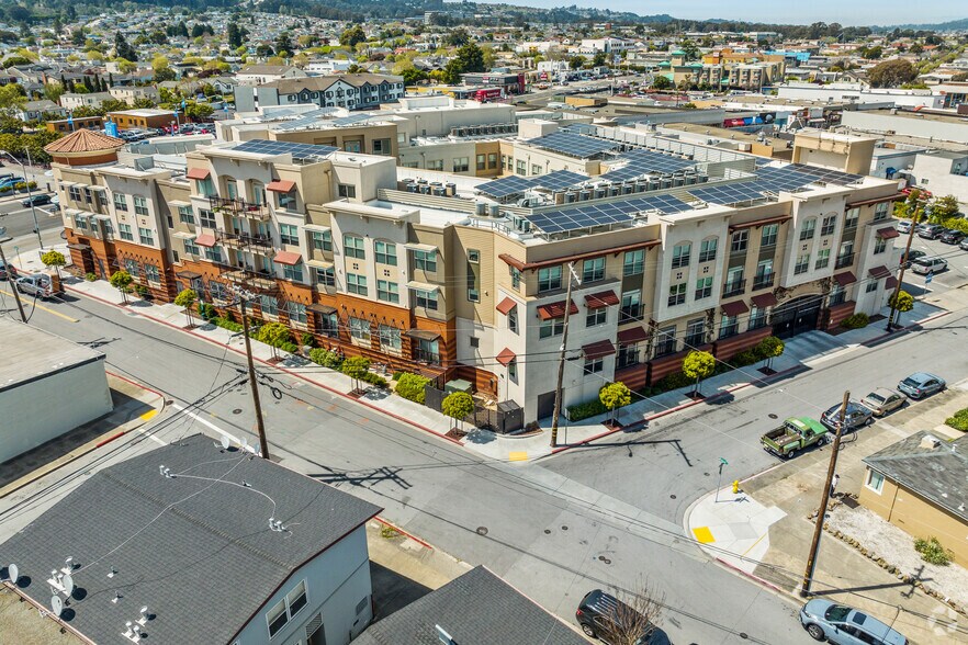 400-418 San Mateo Ave, San Bruno, CA à louer - Photo du bâtiment - Image 2 de 7