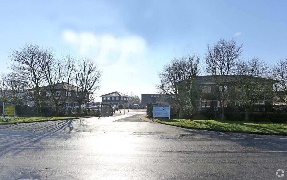 Grimsby Rd, Grimsby à louer - Photo du bâtiment - Image 2 de 7