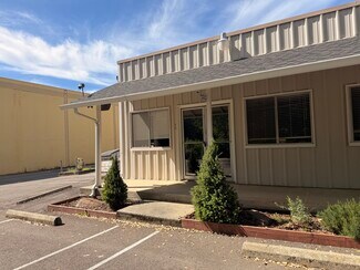 Plus de détails pour 321 Nevada St, Auburn, CA - Local d'activités à louer