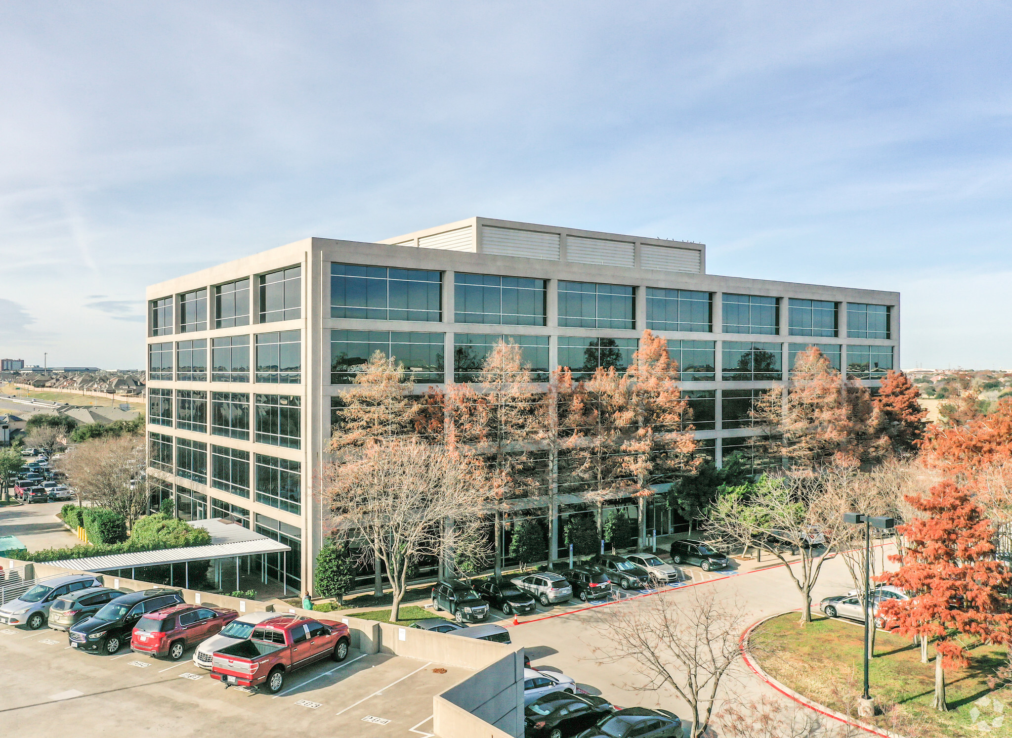 2250 W John Carpenter Fwy, Irving, TX for lease Building Photo- Image 1 of 10