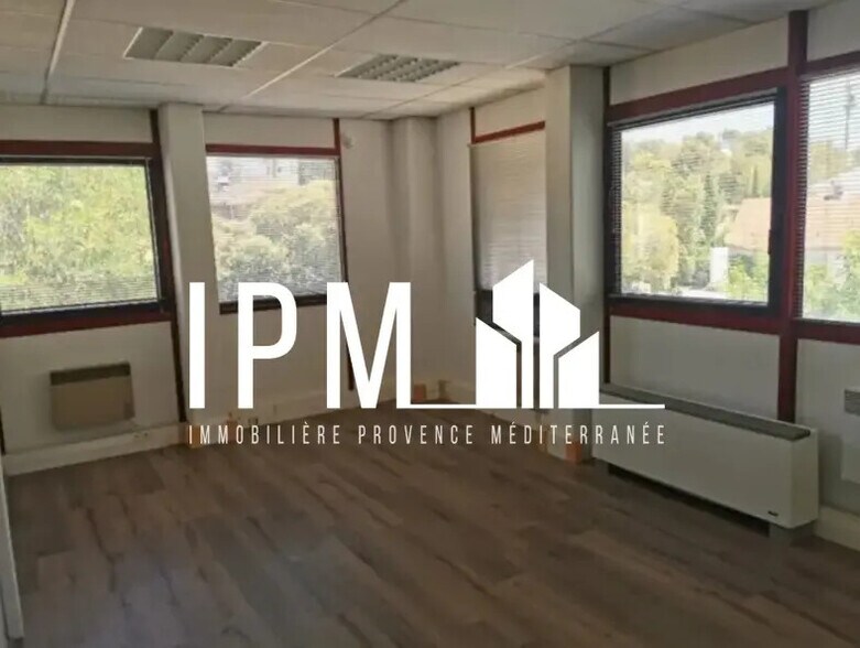 Bureau dans Meyreuil à louer - Photo intérieure - Image 2 de 5