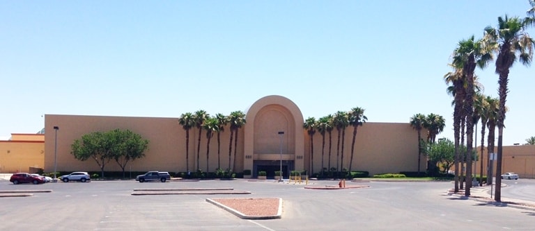 3700 S Maryland Pky, Las Vegas, NV à louer - Photo du bâtiment - Image 3 de 9