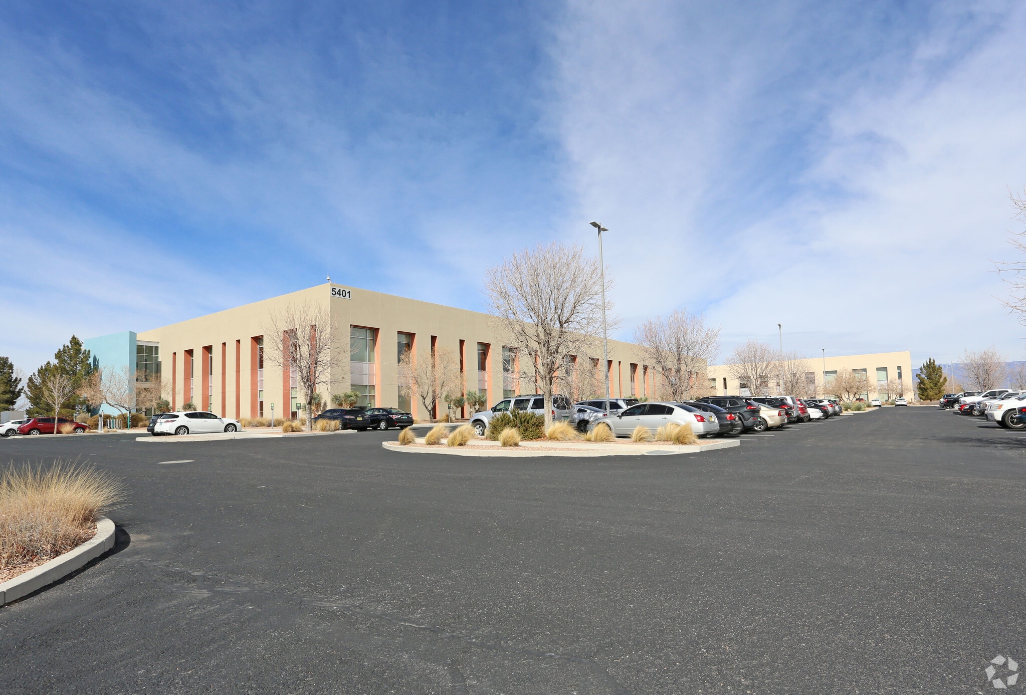 5401 Watson Dr SE, Albuquerque, NM for sale Primary Photo- Image 1 of 25