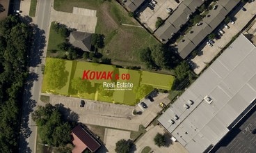 1713 Broadmoor Dr, Bryan, TX - AERIAL  map view