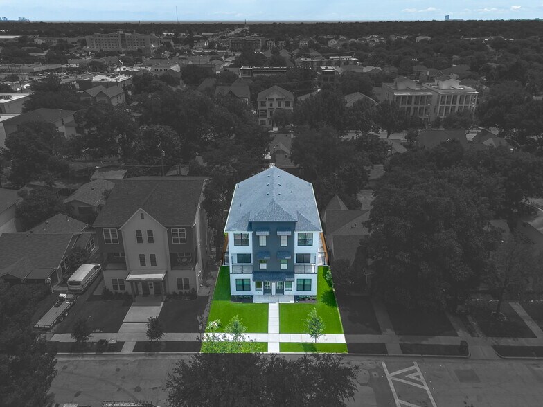 3133 Cockrell Ave, Fort Worth, TX à vendre - Photo du bâtiment - Image 3 de 58
