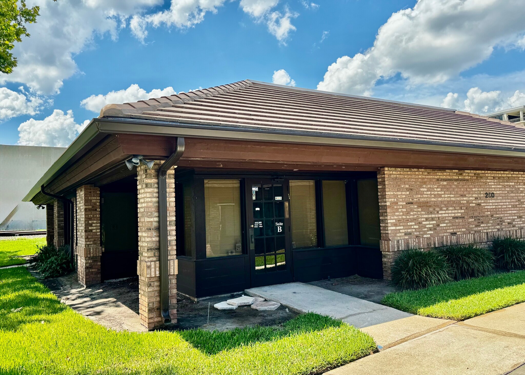 200 Monument Ave, Kissimmee, FL à louer Photo intérieure- Image 1 de 2