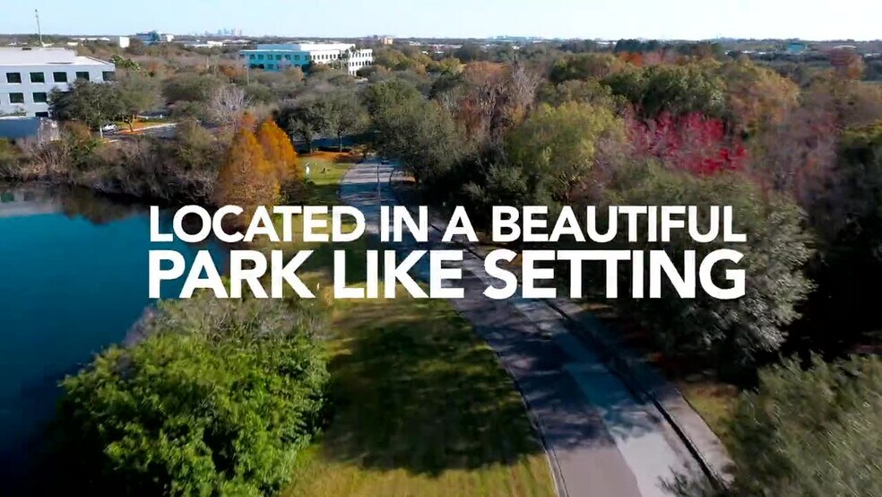 9009-9119 Corporate Lake Dr, Tampa, FL à louer - Vidéo sur l’inscription commerciale - Image 2 de 9