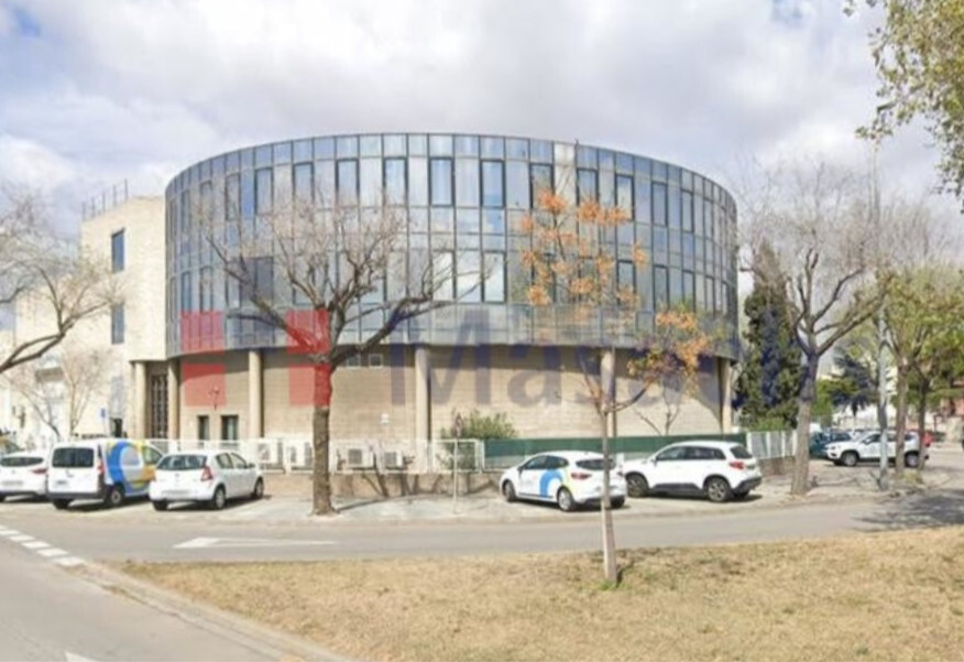 Industrial in L'hospitalet De Llobregat, Barcelona for lease Building Photo- Image 1 of 5