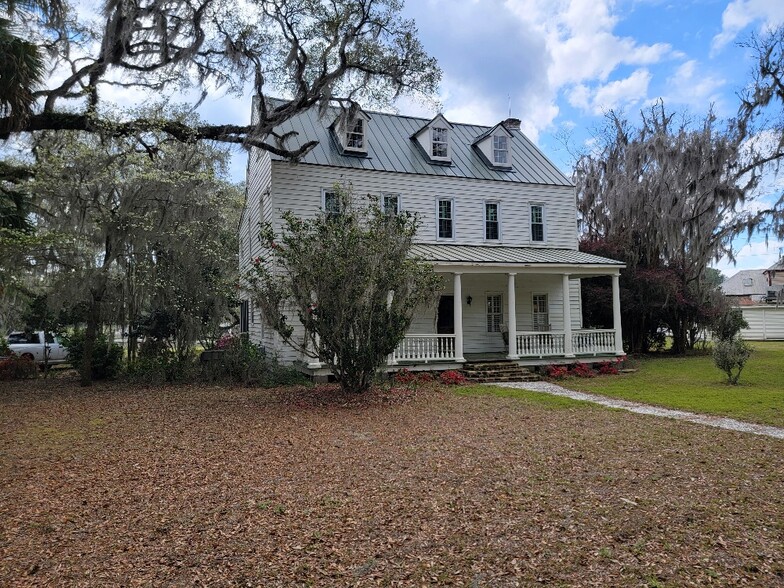 8083 Point of Pines Rd, Edisto Island, SC à vendre - Photo principale - Image 1 de 1