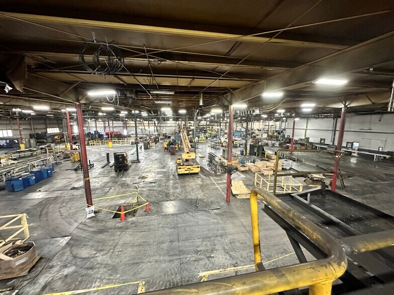 1 Airport Rd, Emporium, PA à vendre - Photo intérieure - Image 2 de 6