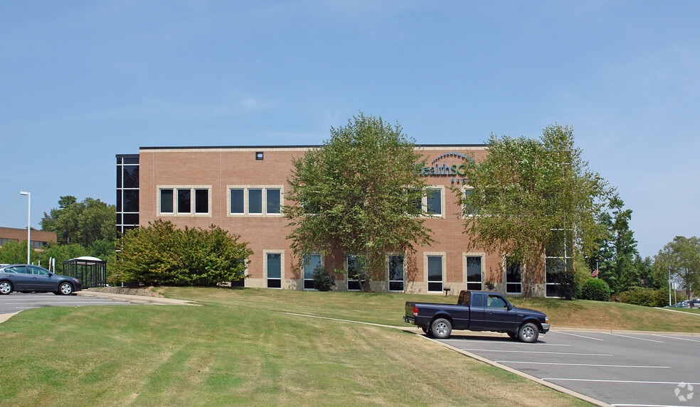 27 Corporate Hill Dr, Little Rock, AR for lease - Building Photo - Image 2 of 10