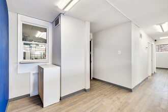 8850 Ralston Rd, Arvada, CO à louer Photo intérieure- Image 2 de 10